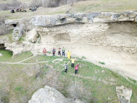 Пещерный город Бакла Прогулки на квадроциклах и багги по горному Крыму